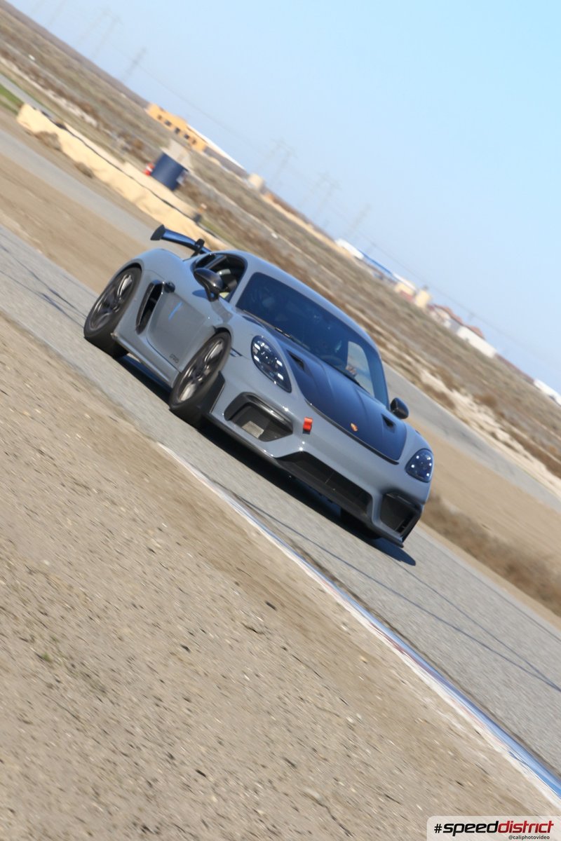 Porsche 911 GT3 RS silver