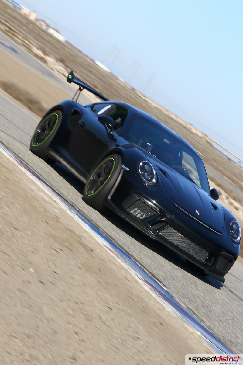 Porsche 911 GT3 RS blue