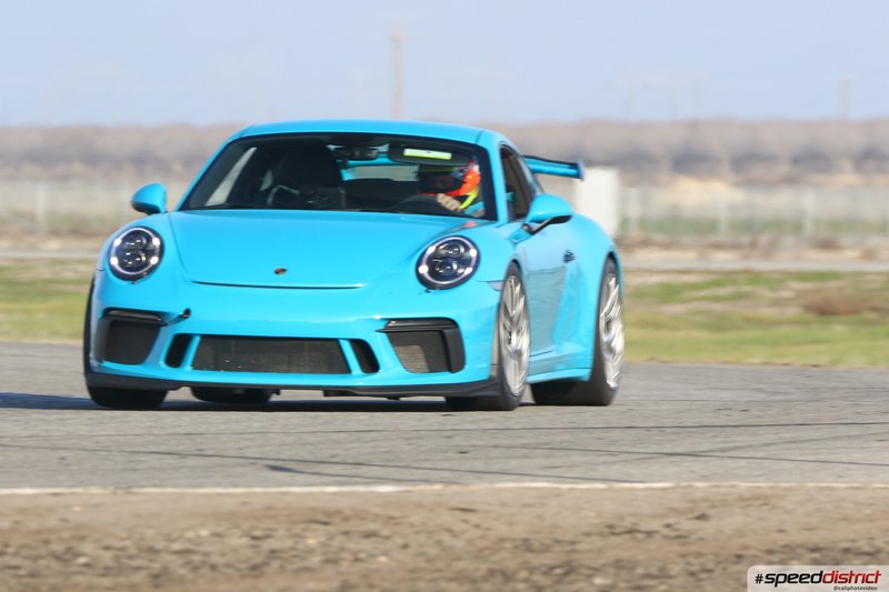 Porsche 911 GT3 RS blue