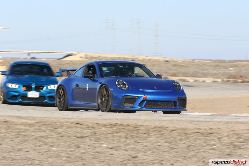Porsche 911 GT3 RS blue