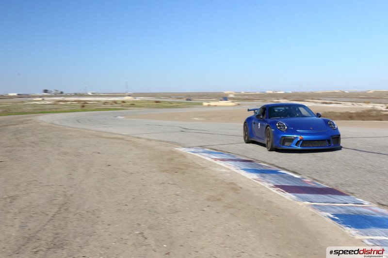 Porsche 911 GT3 RS blue