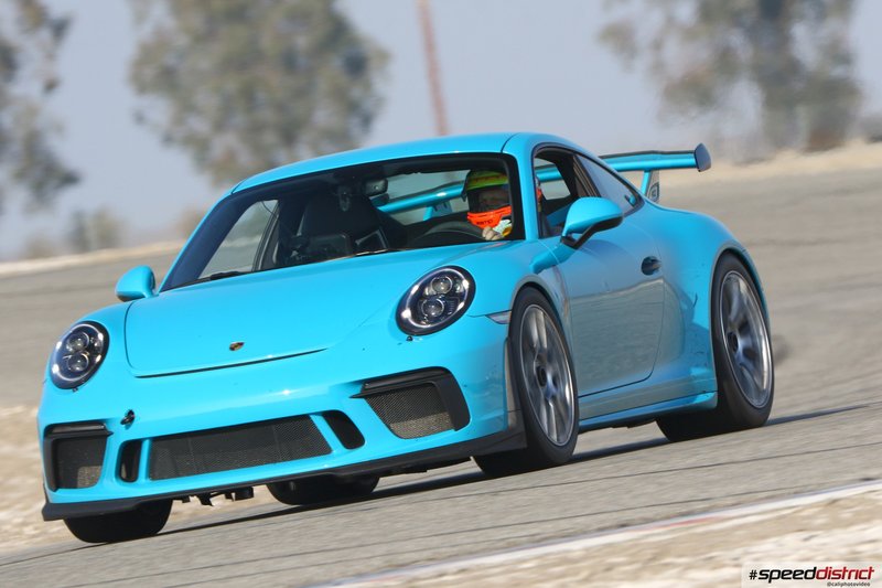 Porsche 911 GT3 RS blue