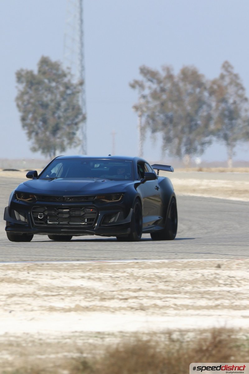 Chevrolet Camaro ZL1