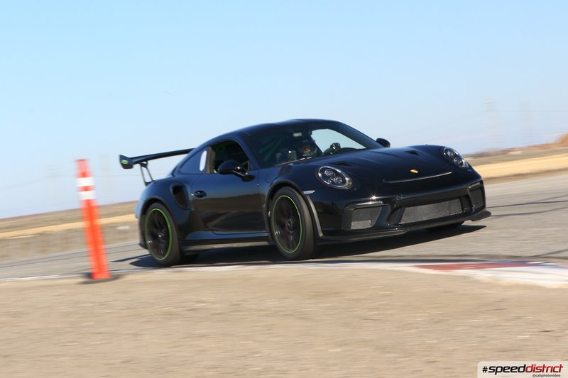 Porsche 911 GT3 RS blue