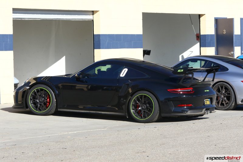 Porsche 911 GT3 RS black