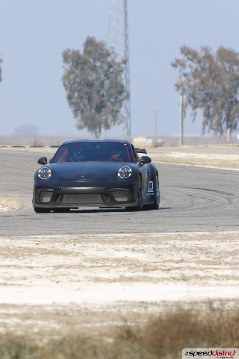 Porsche 911 GT3 RS gray