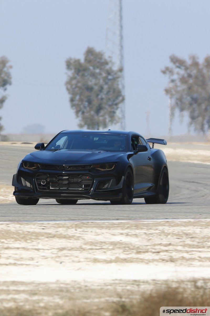 Chevrolet Camaro ZL1