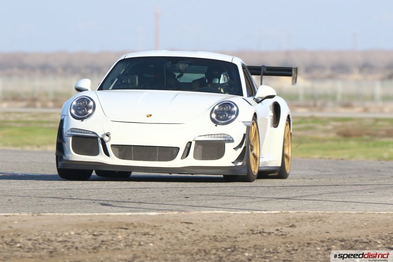 Porsche 911 GT3 RS white