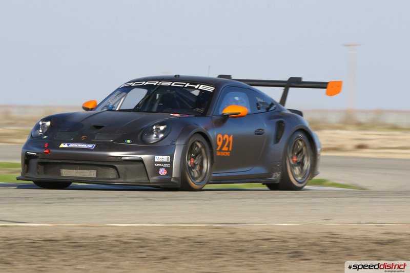 Porsche 911 GT3 Cup blue