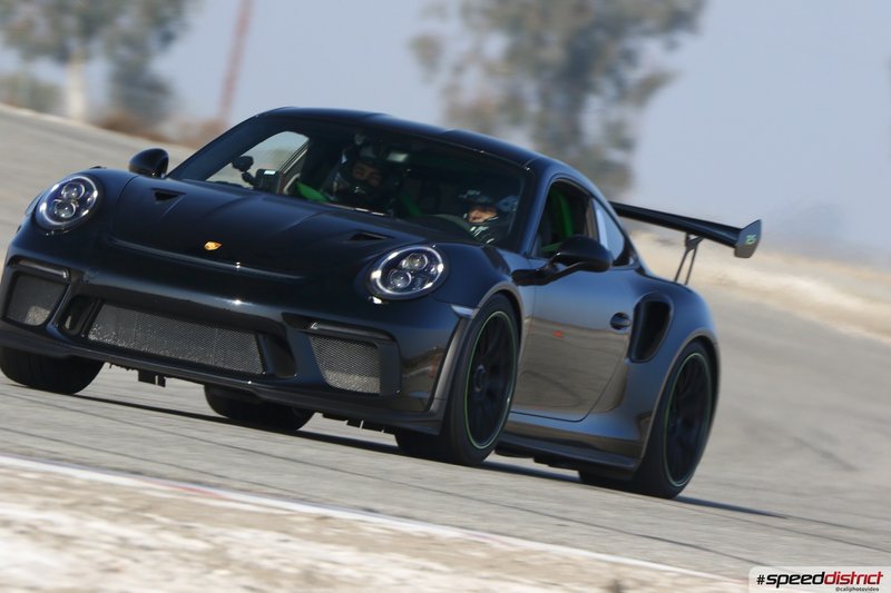 Porsche 911 GT3 RS blue