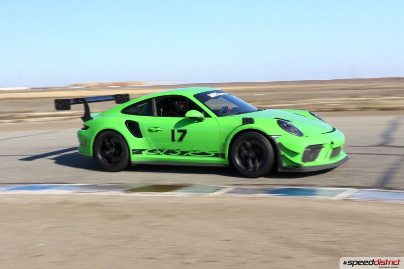 Porsche 911 GT3 RS green