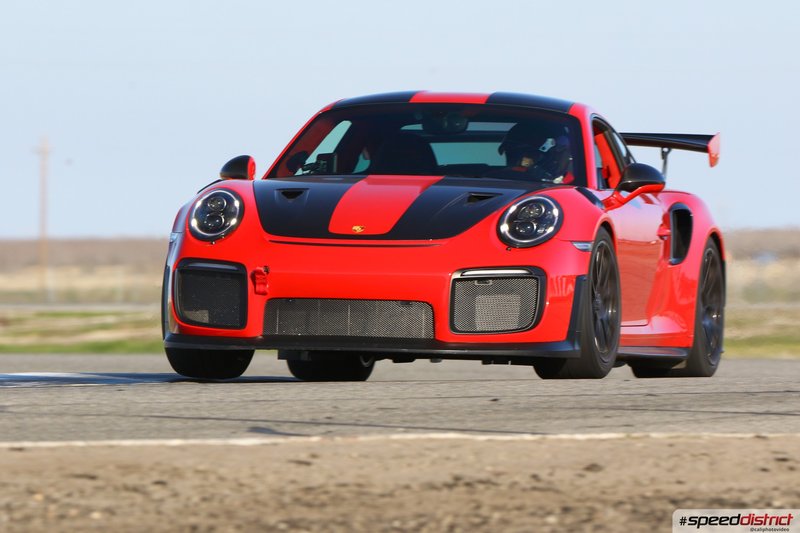 Porsche 911 GT2 RS