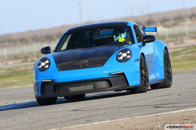 Porsche 911 GT3 RS blue