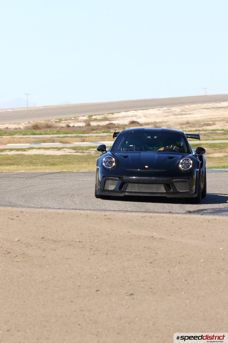 Porsche 911 GT3 RS blue