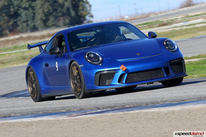 Porsche 911 GT3 RS blue