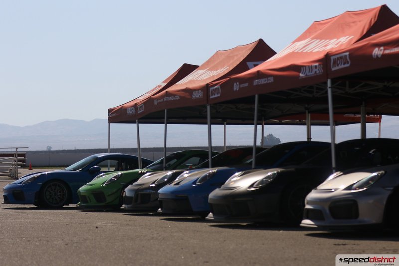 Porsche 911 GT3 RS blue