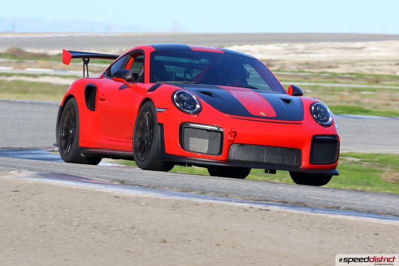 Porsche 911 GT2 RS
