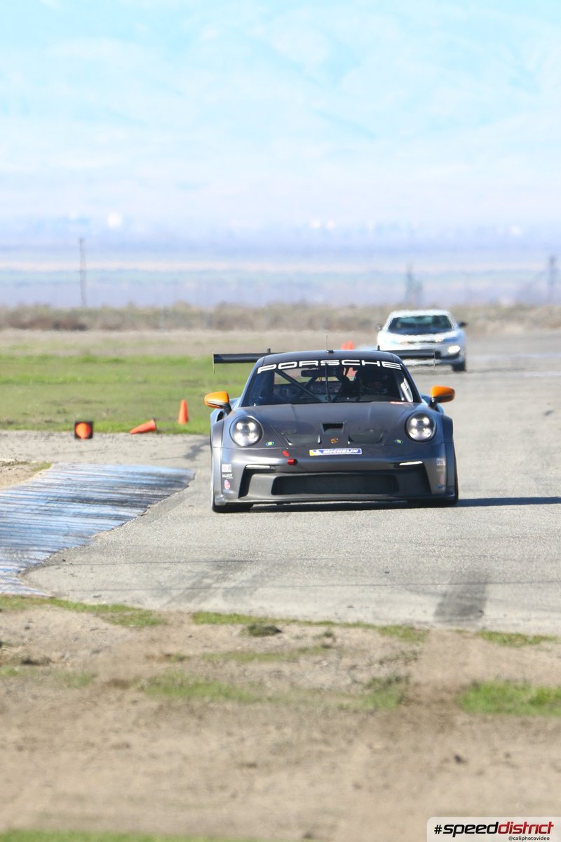 Porsche 911 GT3 Cup white