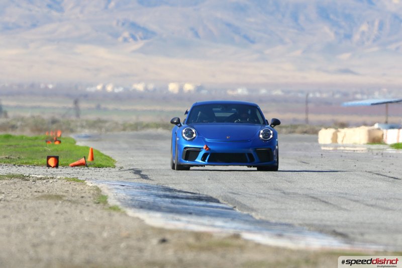 Porsche 911 GT3 RS blue