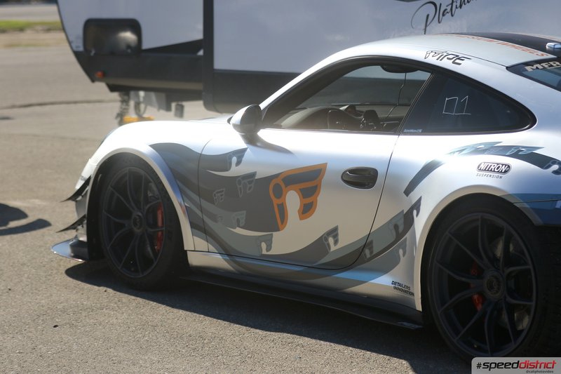 Porsche 911 GT3 Cup white