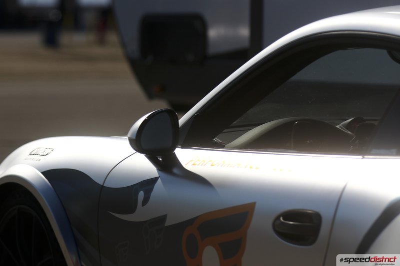 Porsche 911 GT3 Cup white