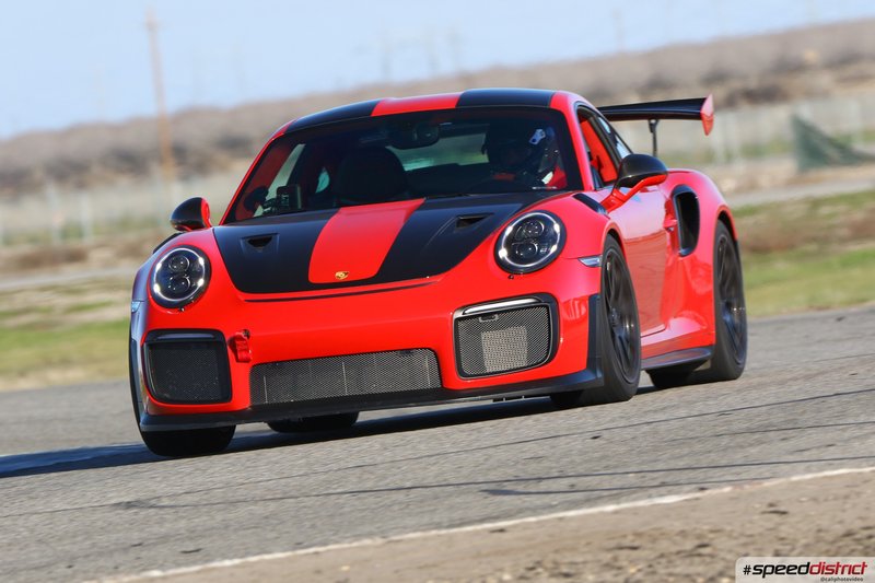 Porsche 911 GT2 RS