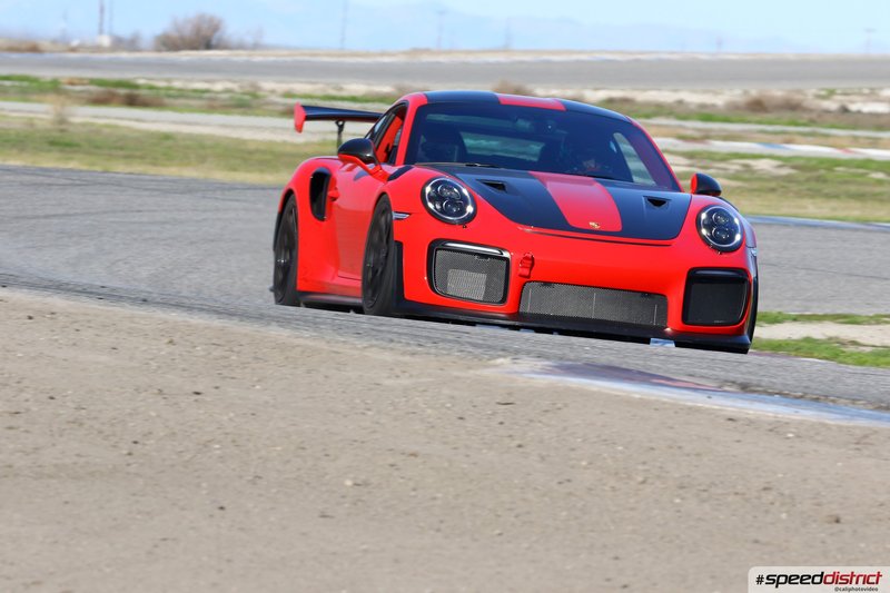 Porsche 911 GT2 RS