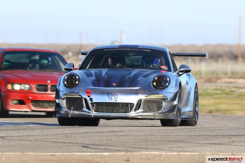 Porsche 911 GT3 Cup white