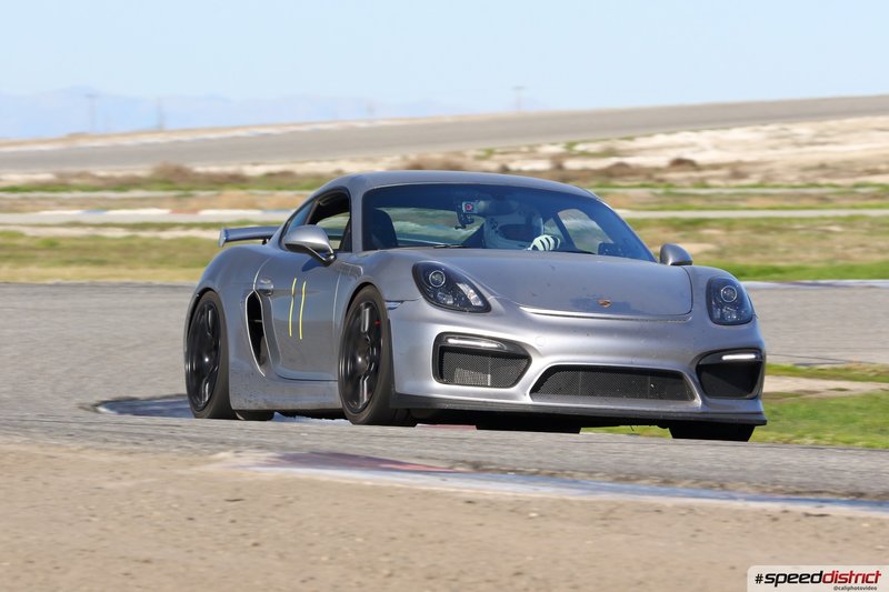 Porsche Cayman GT4