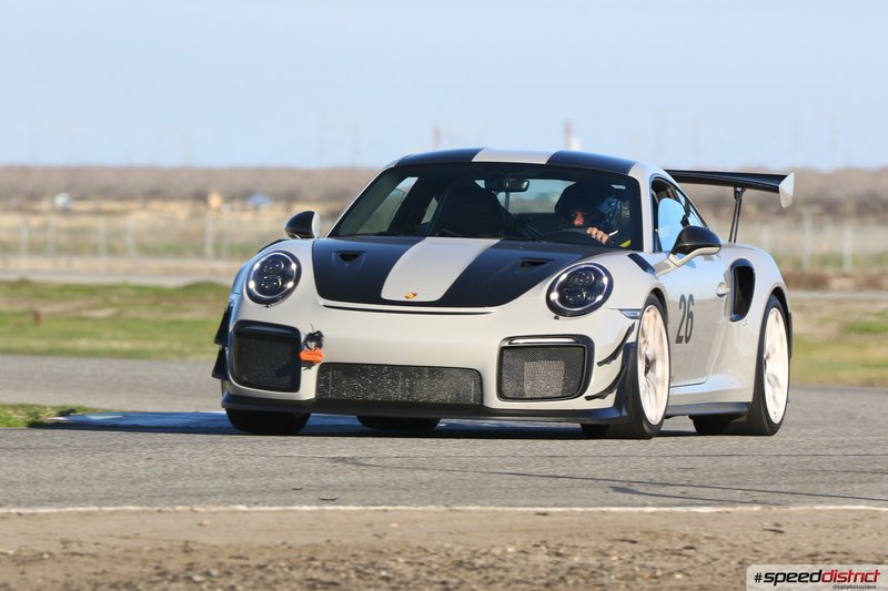 Porsche 911 GT2 RS