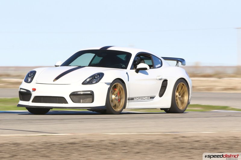 Porsche Cayman GT4