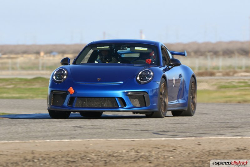 Porsche 911 GT3 RS blue
