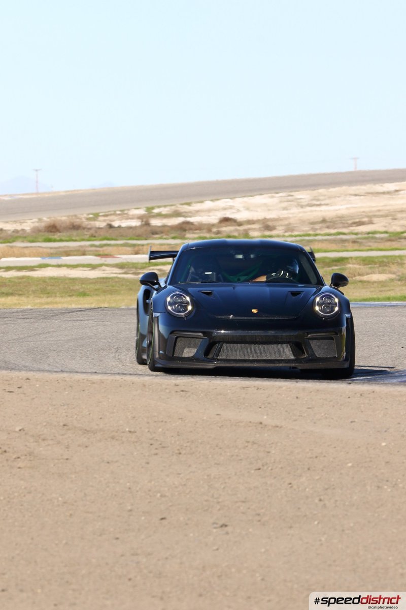 Porsche 911 GT3 RS blue