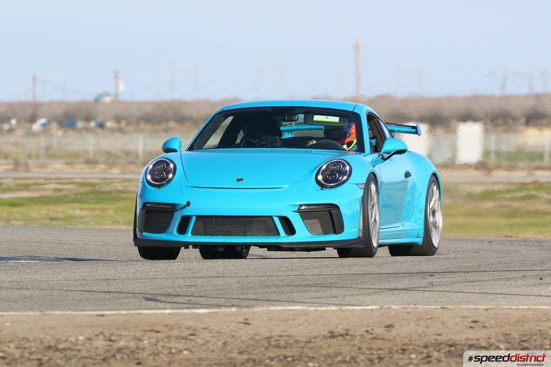 Porsche 911 GT3 RS blue
