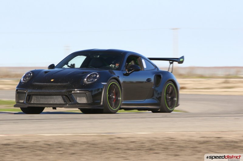Porsche 911 GT3 RS blue