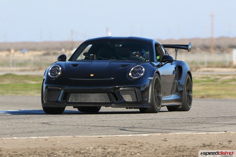 Porsche 911 GT3 RS blue