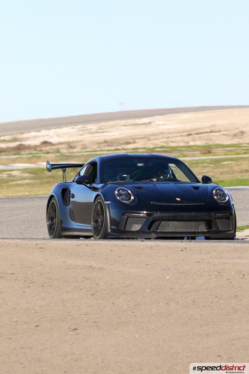 Porsche 911 GT3 RS blue