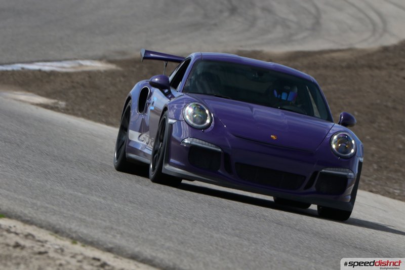 Porsche 911 GT3 RS purple