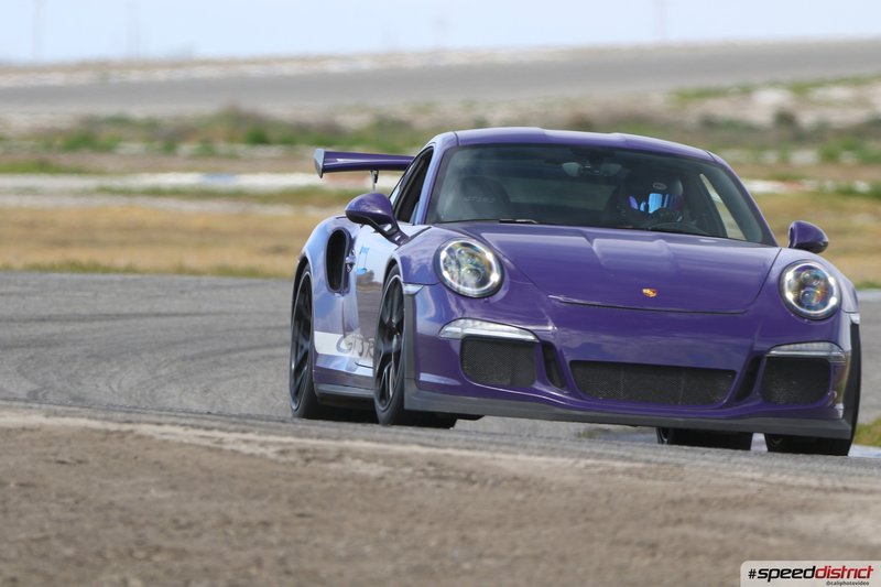 Porsche 911 GT3 RS purple