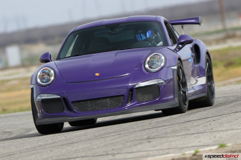 Porsche 911 GT3 RS purple