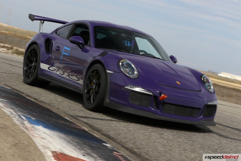 Porsche 911 GT3 RS purple