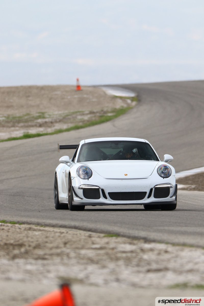 Porsche 911 GT3 Cup white