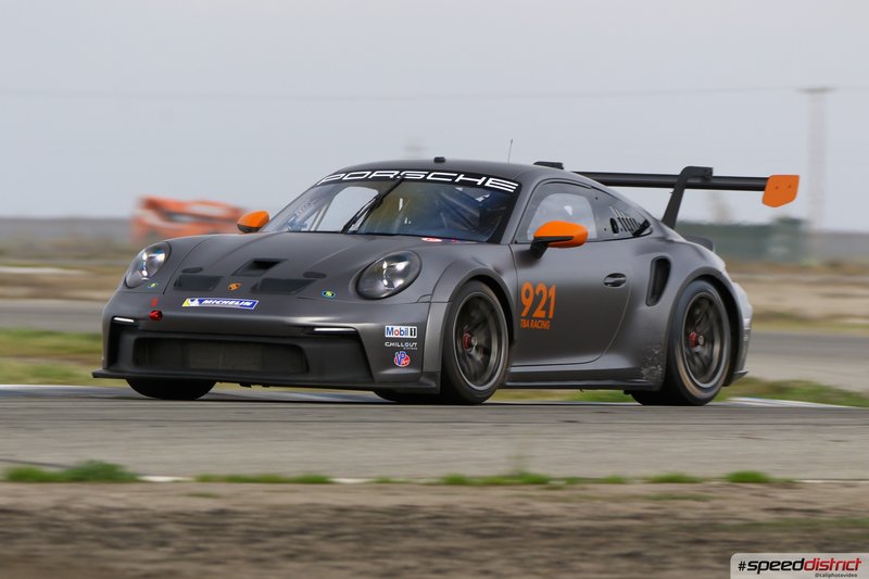 Porsche 911 GT3 Cup gray