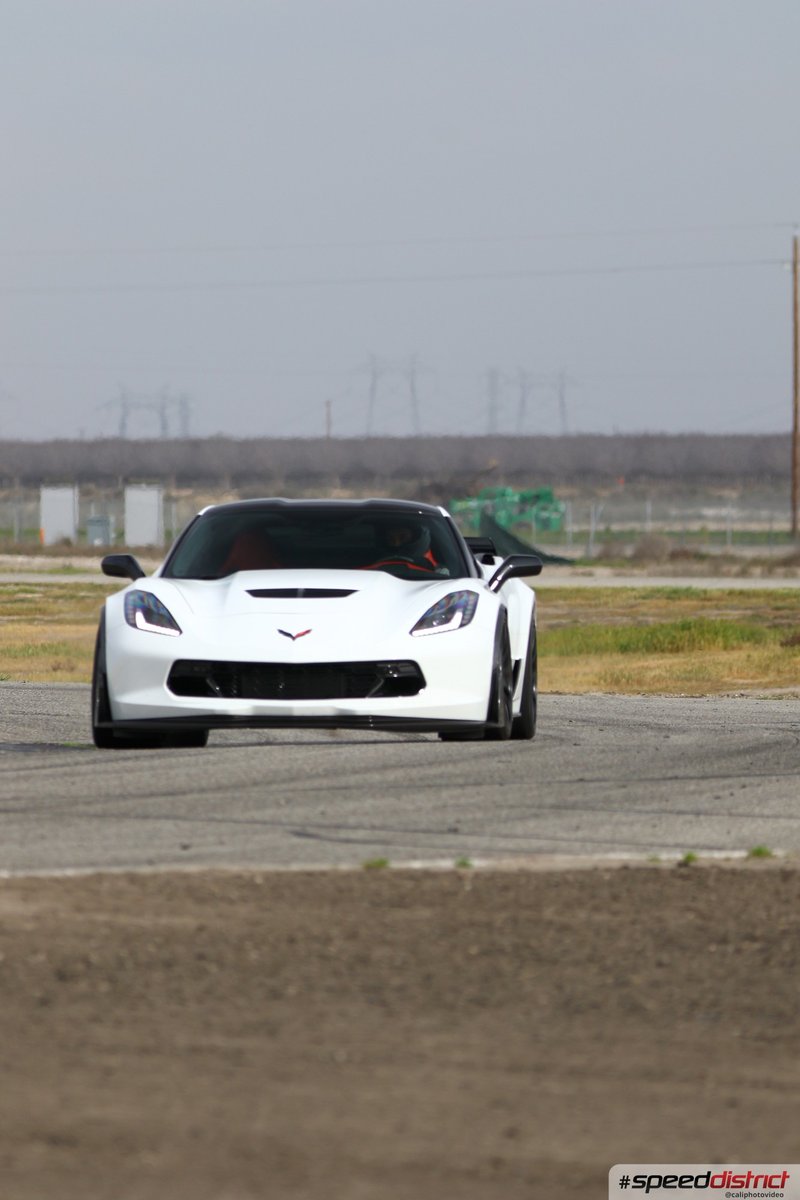 Chevrolet Corvette STI