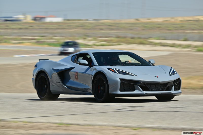 Chevrolet Corvette STI