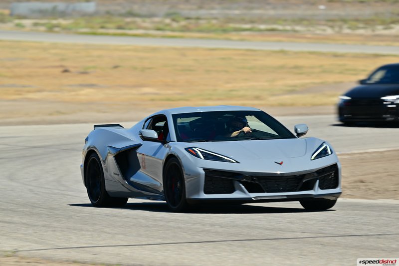 Chevrolet Corvette STI