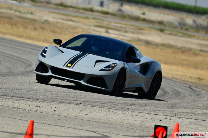 Lotus Emira