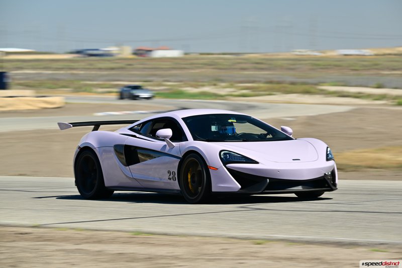 McLaren 570S