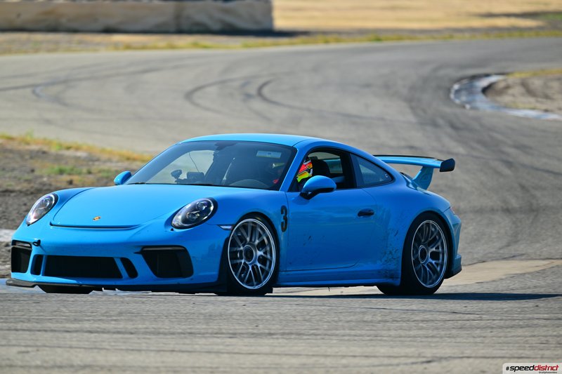Porsche 911 GT3 RS blue