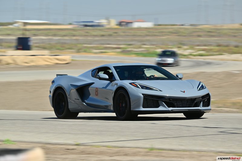 Chevrolet Corvette STI